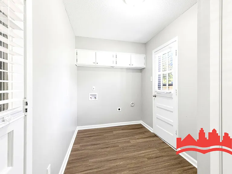 3281 Foxgate Dr — Photo 20