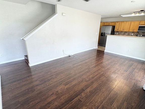 5th image of 91-1179 Kaiau Ave APT 807