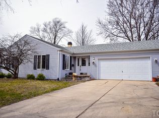 51 Old Post Rd, Montgomery, IL 60538