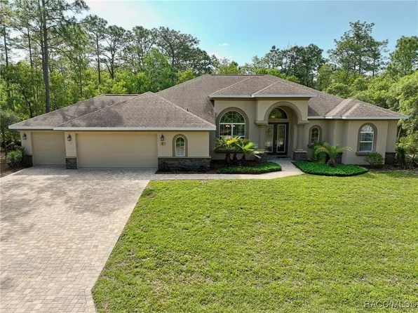 63 Daisy St, Homosassa, FL 34446