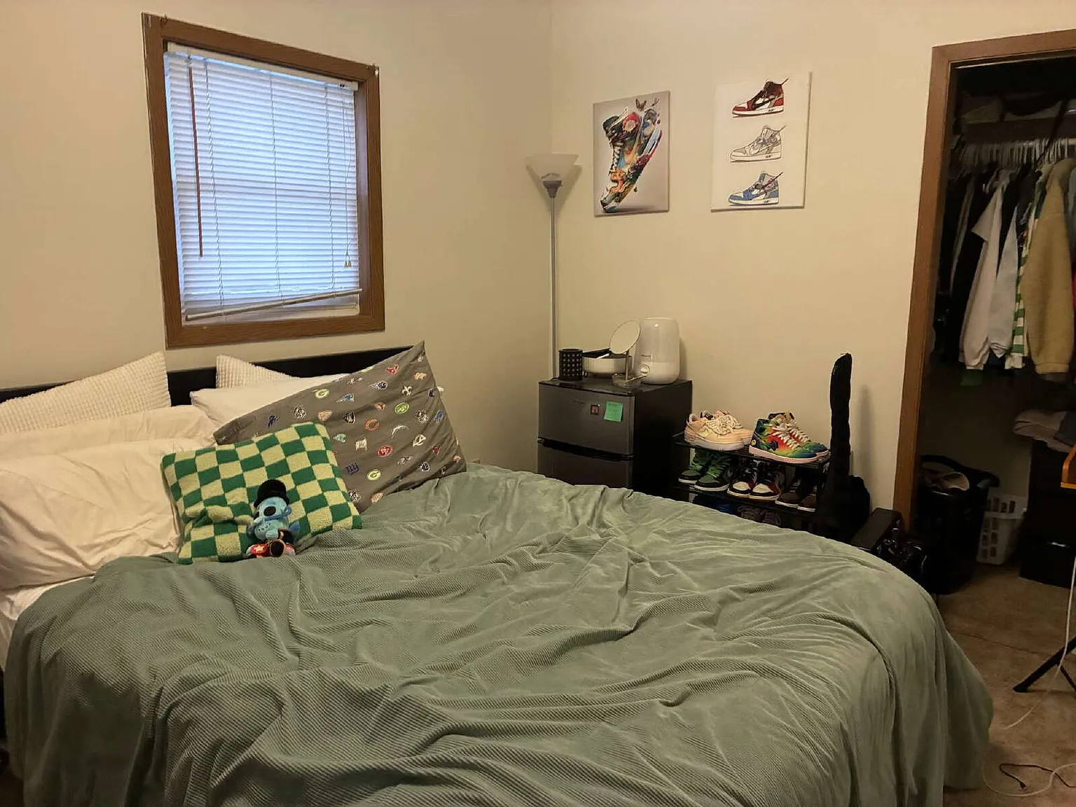 3 bed, 1.0 bath, $510 — Photo 4