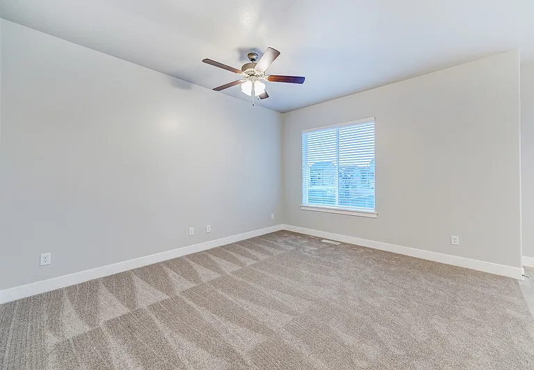 4888 W Pillar Dr — Photo 9