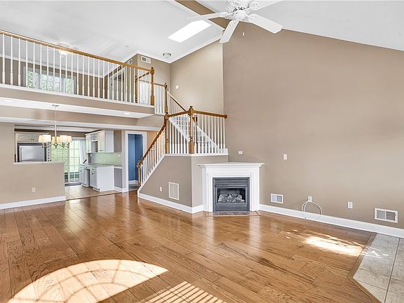 4th image of 5032 Cedar Ln