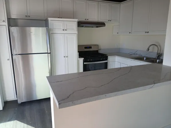 3970 Kendall St, San Diego, CA 92109