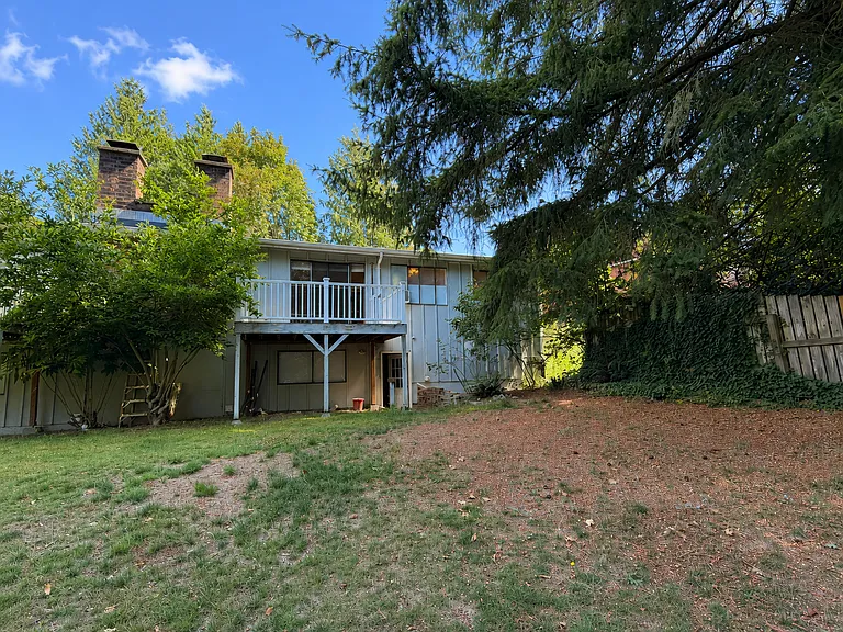 6223 Harlow Dr — Photo 29
