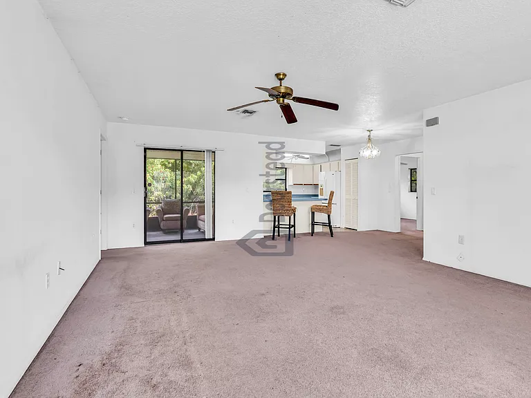 503 Bradenton Rd — Photo 4