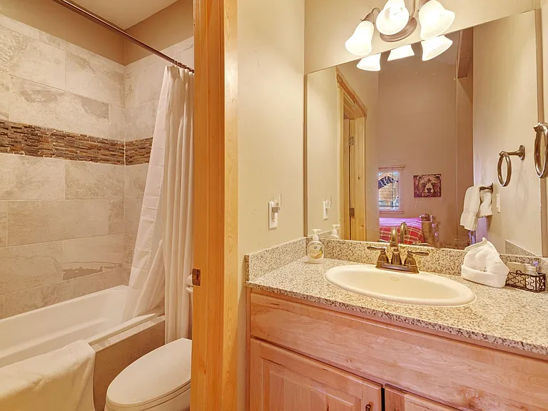 3987 N Timber Wolf Ln #11A — Photo 16