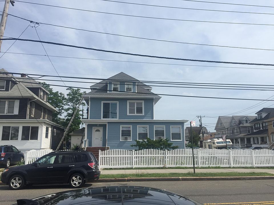 1st image of 11717 Newport Ave