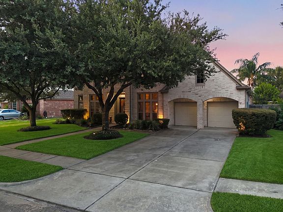 4th image of 1020 Broad Bay Ln