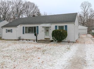 753 Birchwood Dr, Willoughby, OH 44094