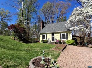 621 Harris Rd, Charlottesville, VA 22902