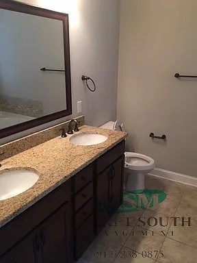 1705 Lincoln St — Photo 11