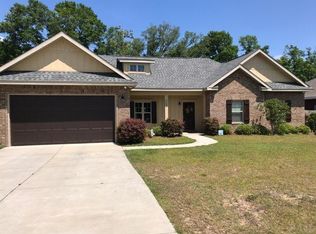 5631 Maggie Rose Cir, Milton, FL 32570