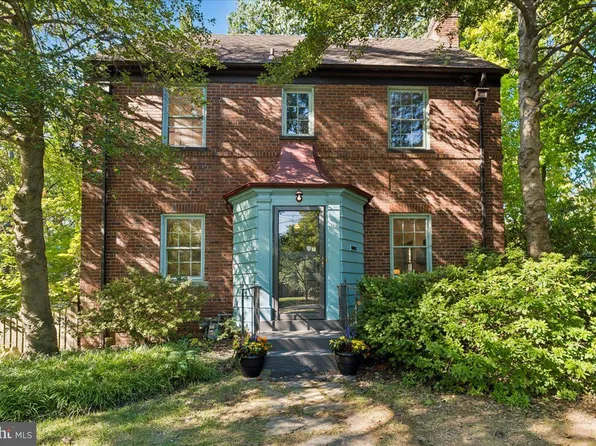 4129 Leland St, Chevy Chase, MD 20815