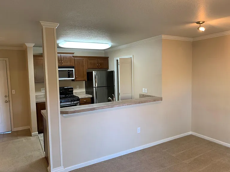 15054 NW Central Dr #806 — Photo 4