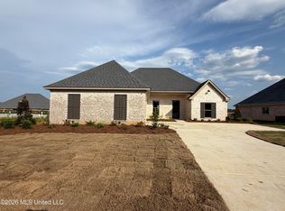 139 Palace Xing, Flowood, MS 39232