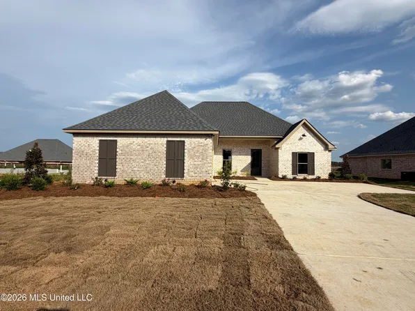 139 Palace Xing, Flowood, MS 39232