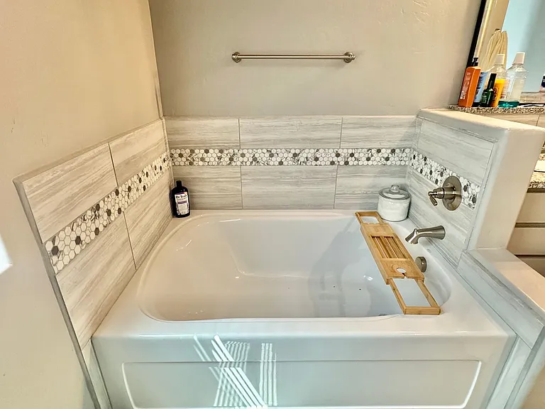 1077 El Nido Dr — Photo 12