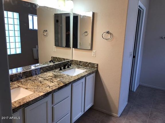 5th image of 4107 E Palo Brea Ln