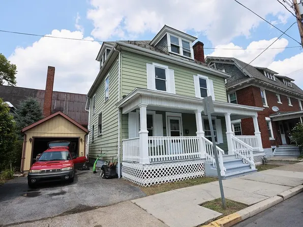 305 12th St, Huntingdon, PA 16652