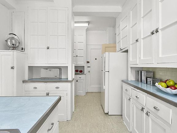 5th image of 1190 Madison Ave #7E