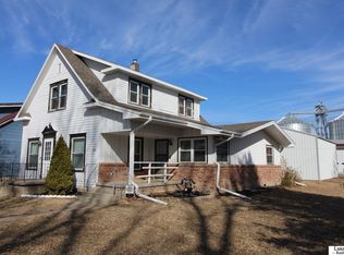 305 Cedar St, Talmage, NE 68448