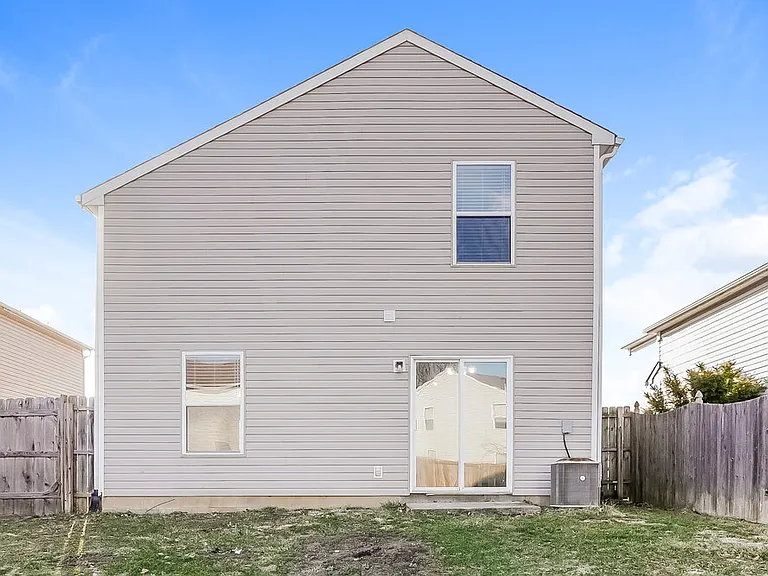 1107 Crescent Dr — Photo 17