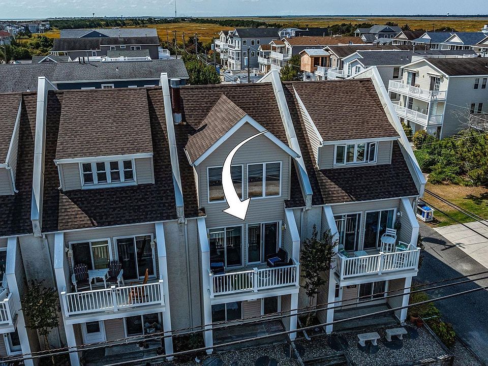 1st image of 110 55th St #110