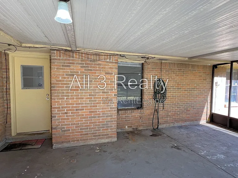 561 Dunbarton Rd — Photo 36