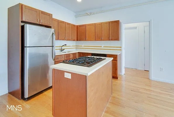 Rented by MNS Marketing | media 1