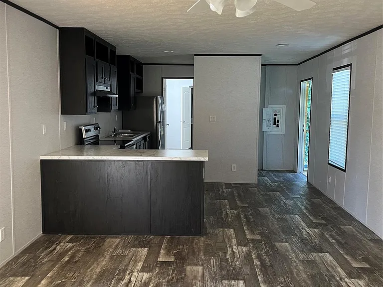 310 Pashun Ln — Photo 4