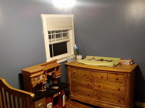4th image of 2117 Clark Ave