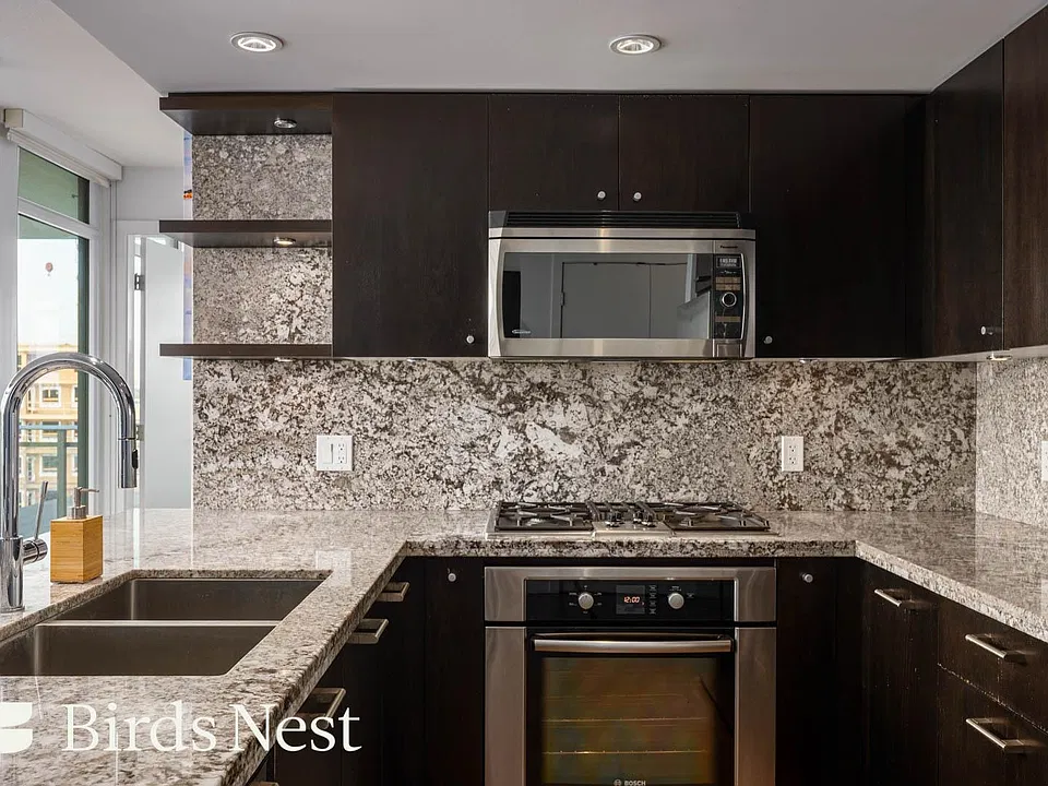 1455 George St #703