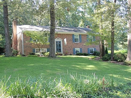 1st image of 510 Whitaker Dr