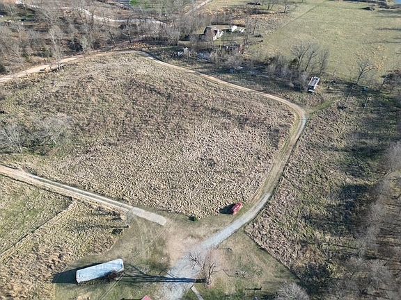 4th image of Haden Rd