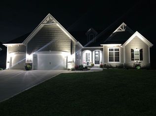 616 SW Stonegate Ct, Ankeny, IA 50023