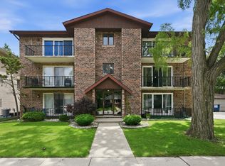 9535 S 54th Ave APT 3N, Oak Lawn, IL 60453