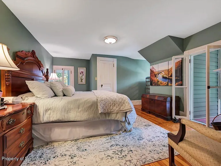 3360 Forest Rd — Photo 48