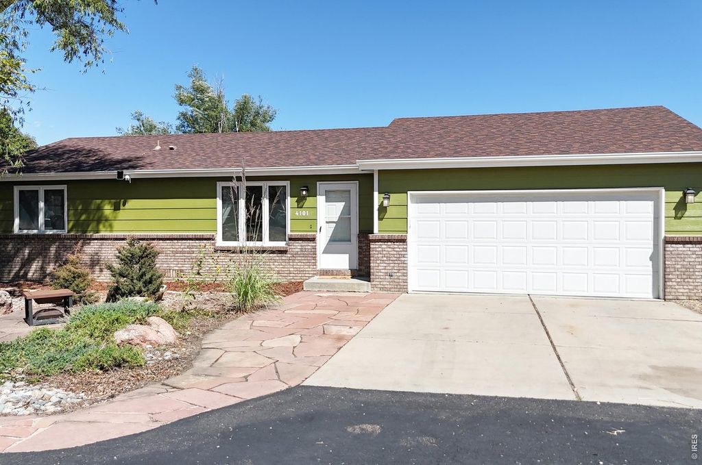 4101 Scilla Pl