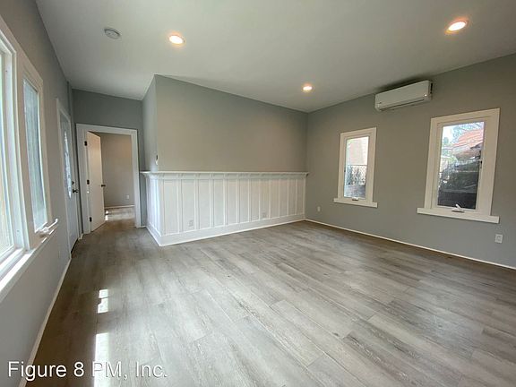 4th image of 322 Belmont Ave
