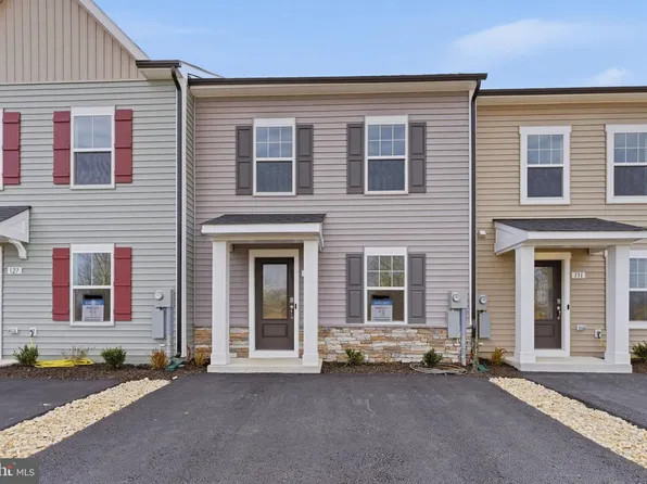 113 Bosque Ct, Martinsburg, WV 25404