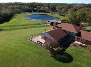 95 Otis Rd, Barrington, IL 60010