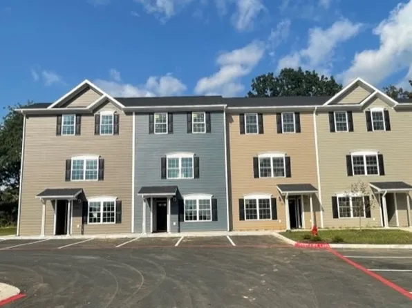 1440 Katie Grove Way #1, Rockingham, VA 22801