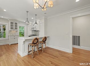 5 Oakland Ter, Darien, CT 06820