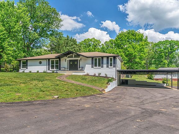 2nd image of 1009 Primrose Dr