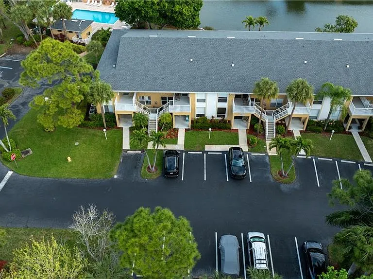 1190 Yesica Ann Cir #B-101 — Photo 23
