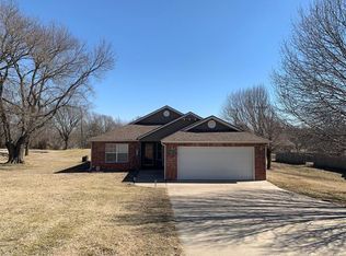 201 Sequoyah St, Ramona, OK 74061