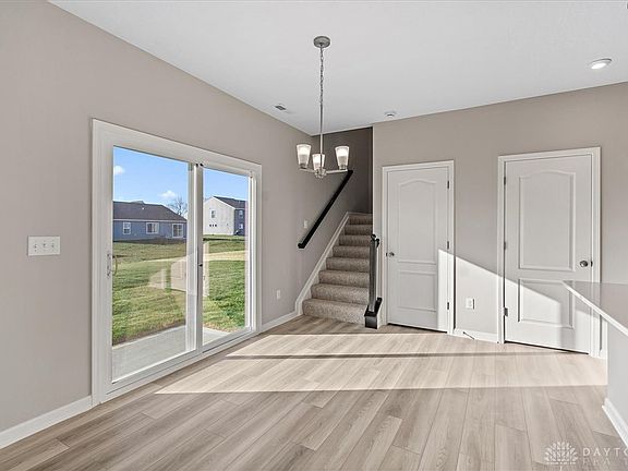 5th image of 290 Quail Hollow Dr