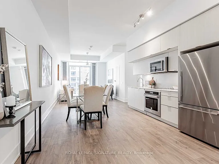 80 Vanauley St #415 — Photo 4