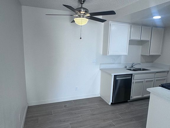 5th image of 4144 Illinois St APT 3